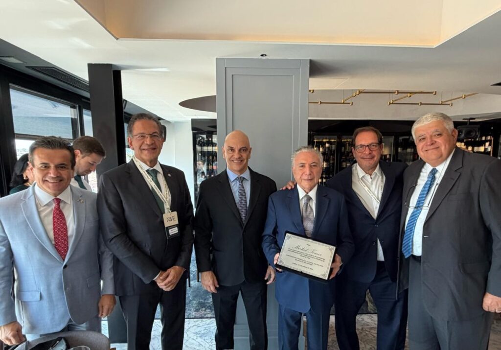 Michel Temer é homenageado em Lisboa pela passagem dos 10 anos de sua ascensão à Presidência da República